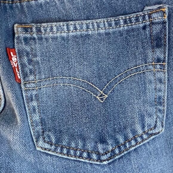 Levi’s Boys Jeans size 8, Adjustable Waist, Sports Tape on the legs - Picture 7 of 8